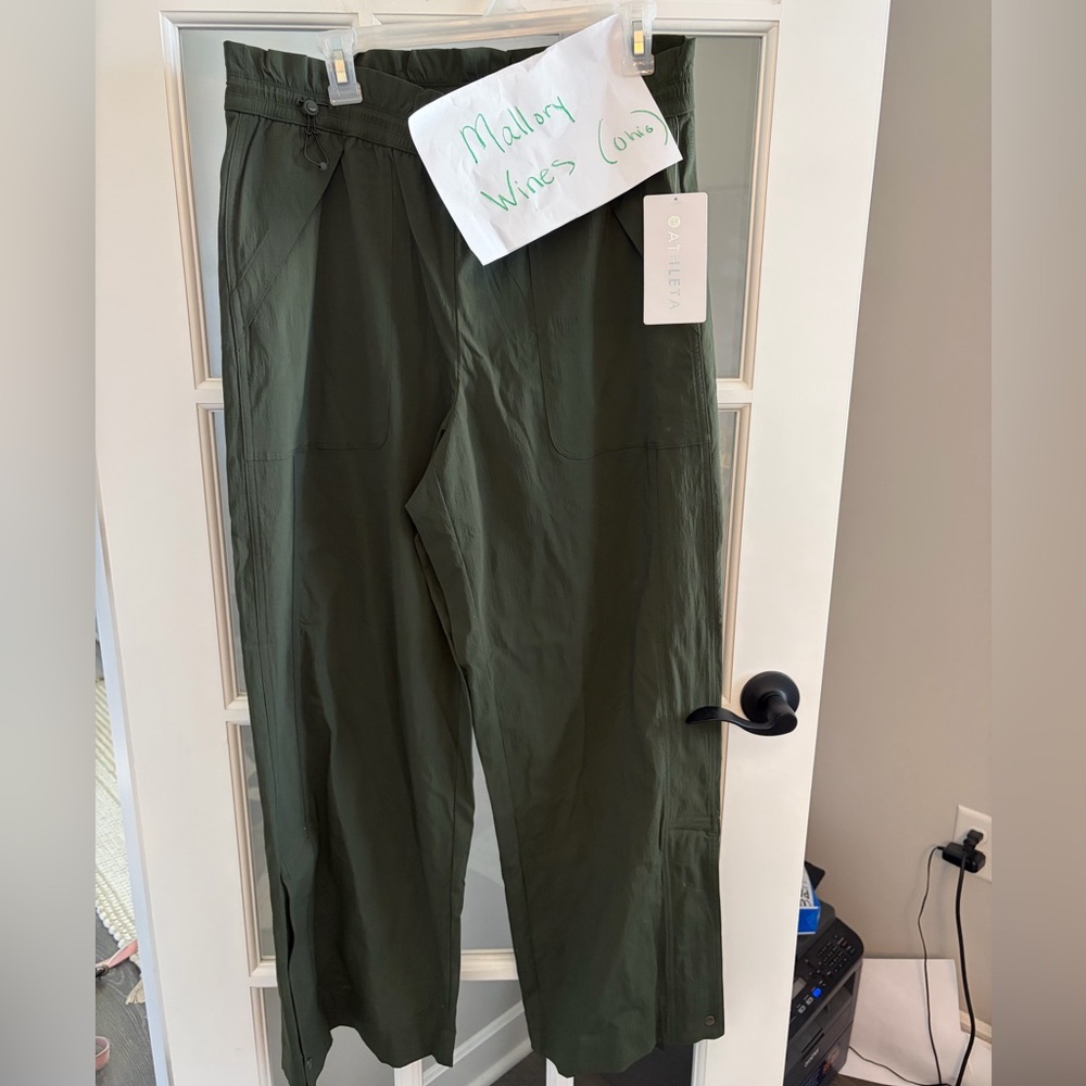 Athleta parachute pants Sz L nwt